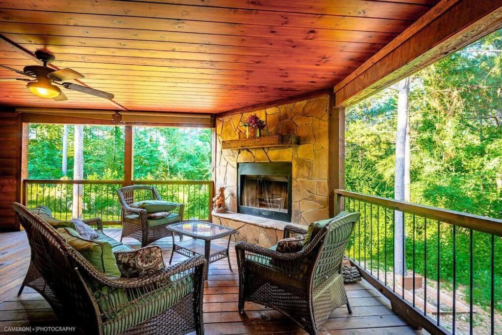 Iron Horse Lodge Sleeps 18, Games, Fire Pit, Hot Tub, Ev, More Брокен-Боу Екстер'єр фото